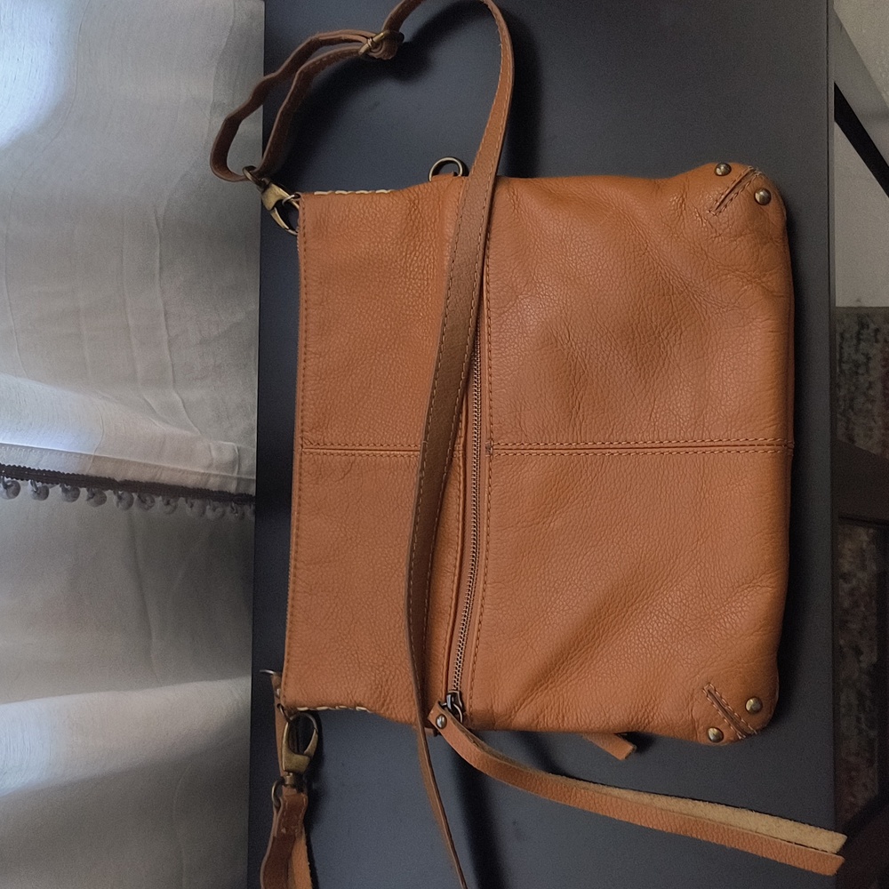LUCKY BRAND Leather Crossbody